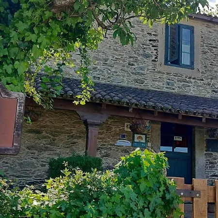 Casa Milia - Transporte Gratuito Desde La Ciudad O Conexion Directa A Pie Desde El Camino منزل ريفي Arzúa