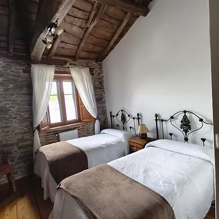 Casa Milia - Transporte Gratuito Desde La Ciudad O Conexion Directa A Pie Desde El Camino منزل ريفي Arzúa