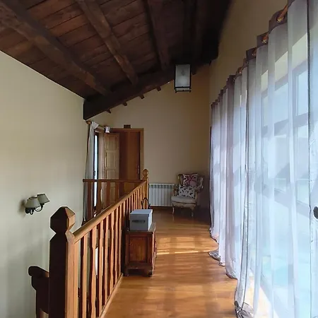 Casa Milia - Transporte Gratuito Desde La Ciudad O Conexion Directa A Pie Desde El Camino منزل ريفي *